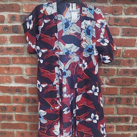 Floral duster  - Picture 1 of 11